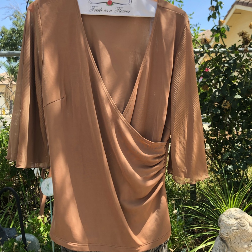 3/4th bell sleeve blouse